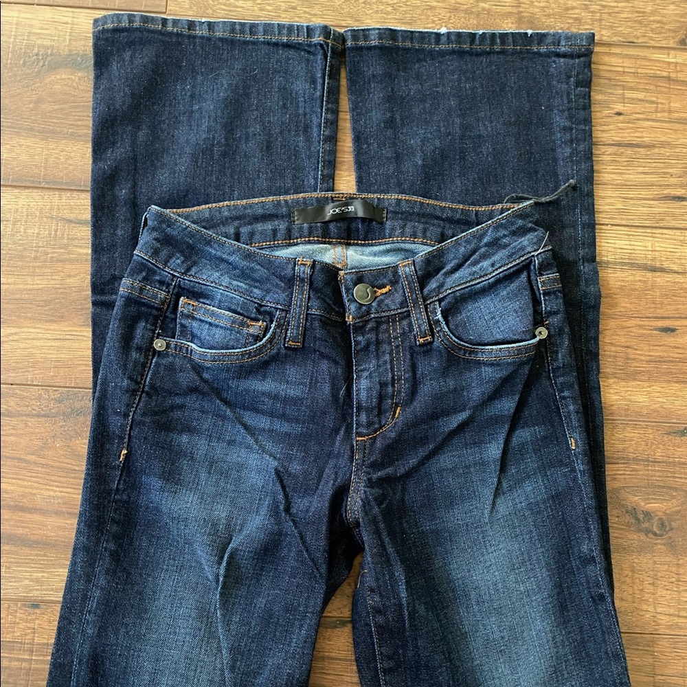 Joe’s Curvy Bootcut Jeans - Size 25